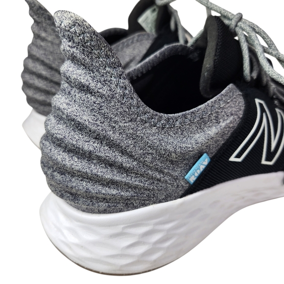 Athletic_Shoes